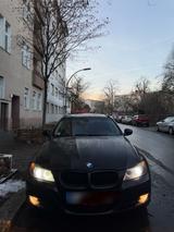 BMW 320i - Benzin - Baujahr 2009 - Sehr ge... - BMW 320 aus 2009: Kombi, 320i