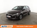 Hyundai i30 1.6 CRDi Premium*TEMPO*PDC*SHZ*AHK*KLIMA* - Hyundai i30: Premium