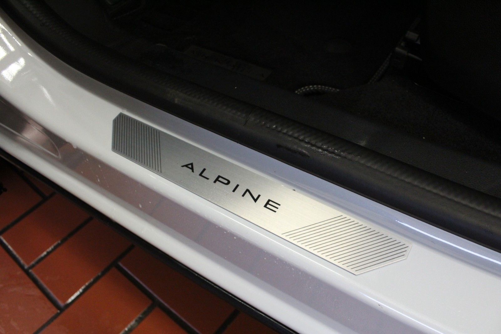 Fahrzeugabbildung Renault Arkana E-TECH Full Hybrid 145 Esprit Alpine