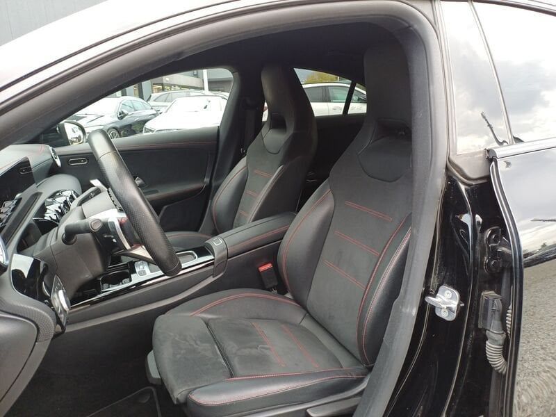 Other Mercedes-Benz CLA CLA Coupé 180 d AMG Line Advan imagem 3