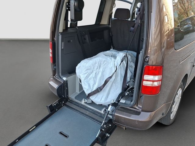 Fahrzeugabbildung Volkswagen Caddy Maxi Trendline Rollstuhlrampe