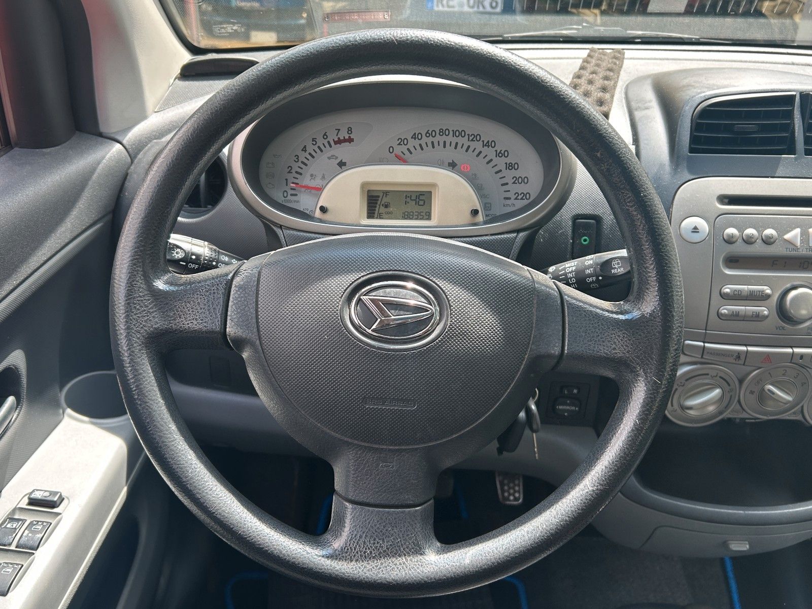 Fahrzeugabbildung Daihatsu Sirion 1.0 Klima/GSSD/Parktronik/TÜV NEU/2Hand
