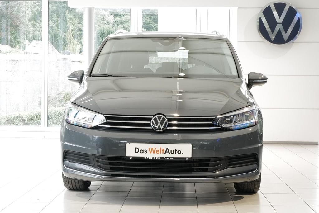 Volkswagen Touran 2.0TDI DSG Active LED Navi AHK StdHzg Kam