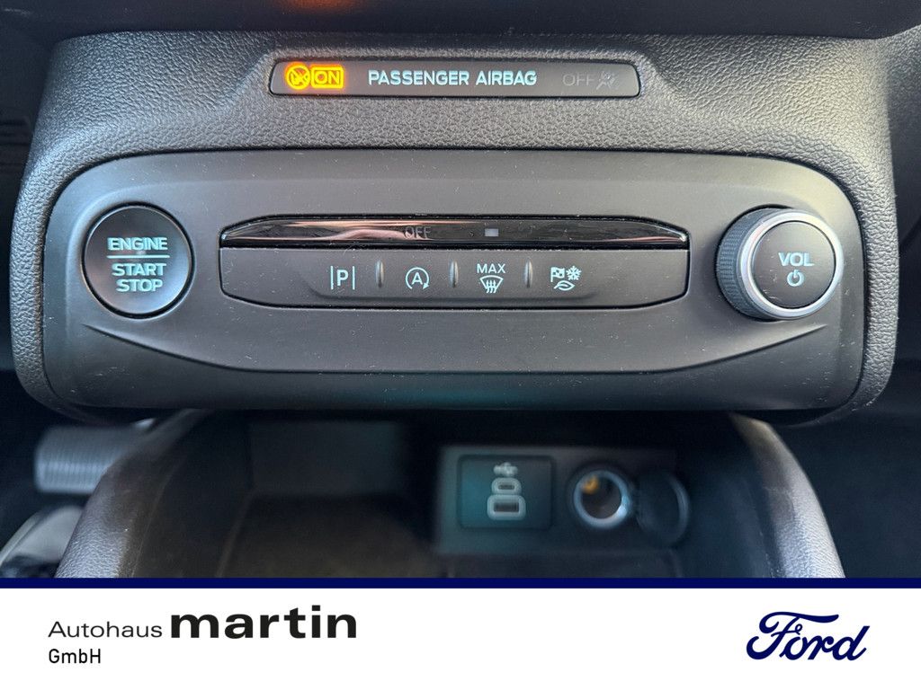 Fahrzeugabbildung Ford Focus 1.5 EcoBlue Active SHZ NAVI AHK FACEL. LED