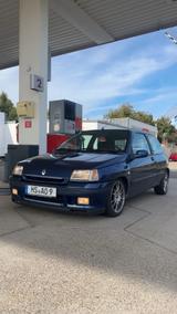 Renault Clio 1.8 Grand Prix 16V Grand Prix - Renault Gebrauchtwagen von 1995