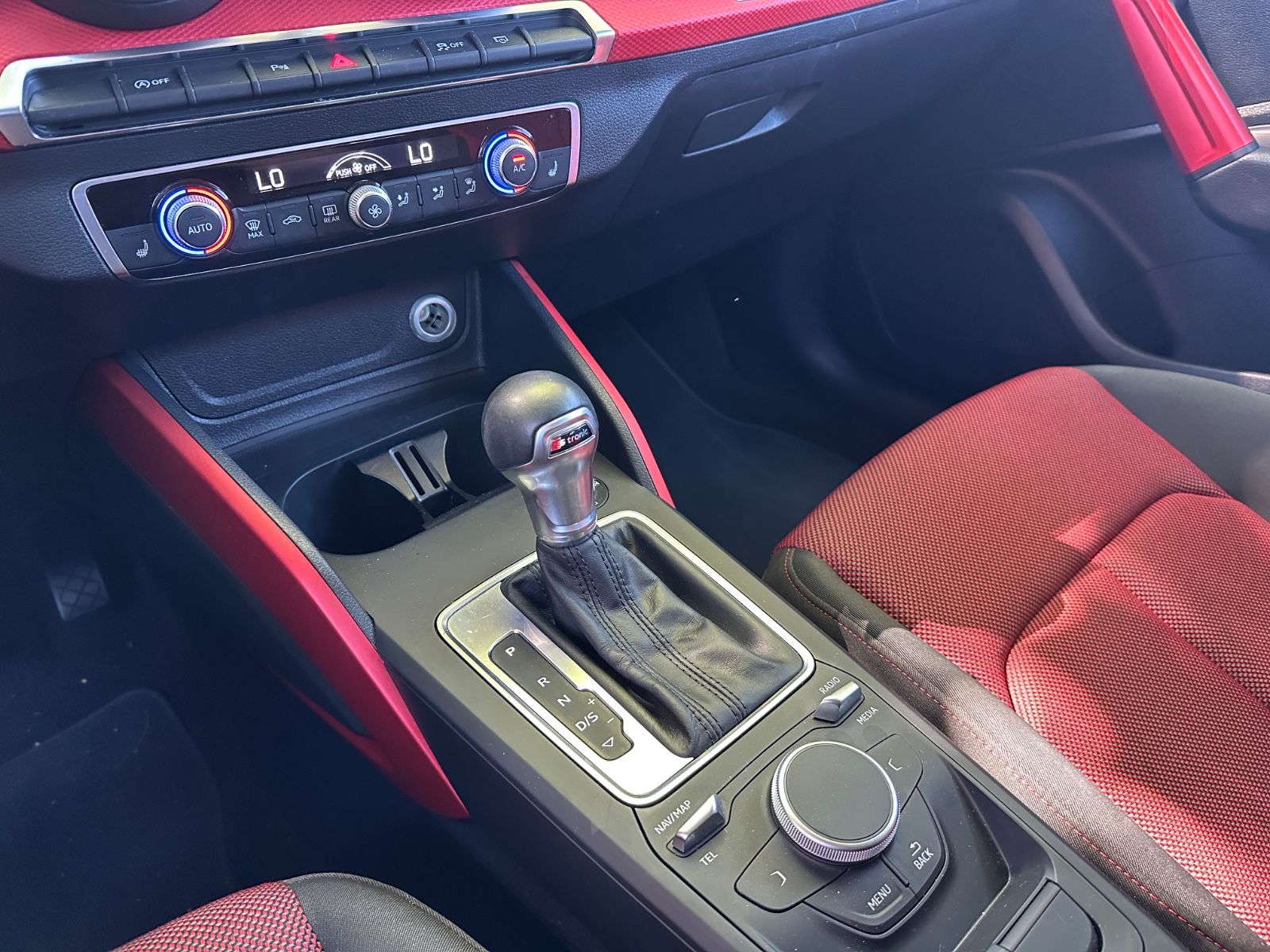 Fahrzeugabbildung Audi Q2 Sport*PDC*TEMPO*SHZ*SPORTSITZE