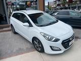 Hyundai i30 Wagon 1.6 CRDi Comfort - Hyundai i30 Wagon Gebrauchtwagen