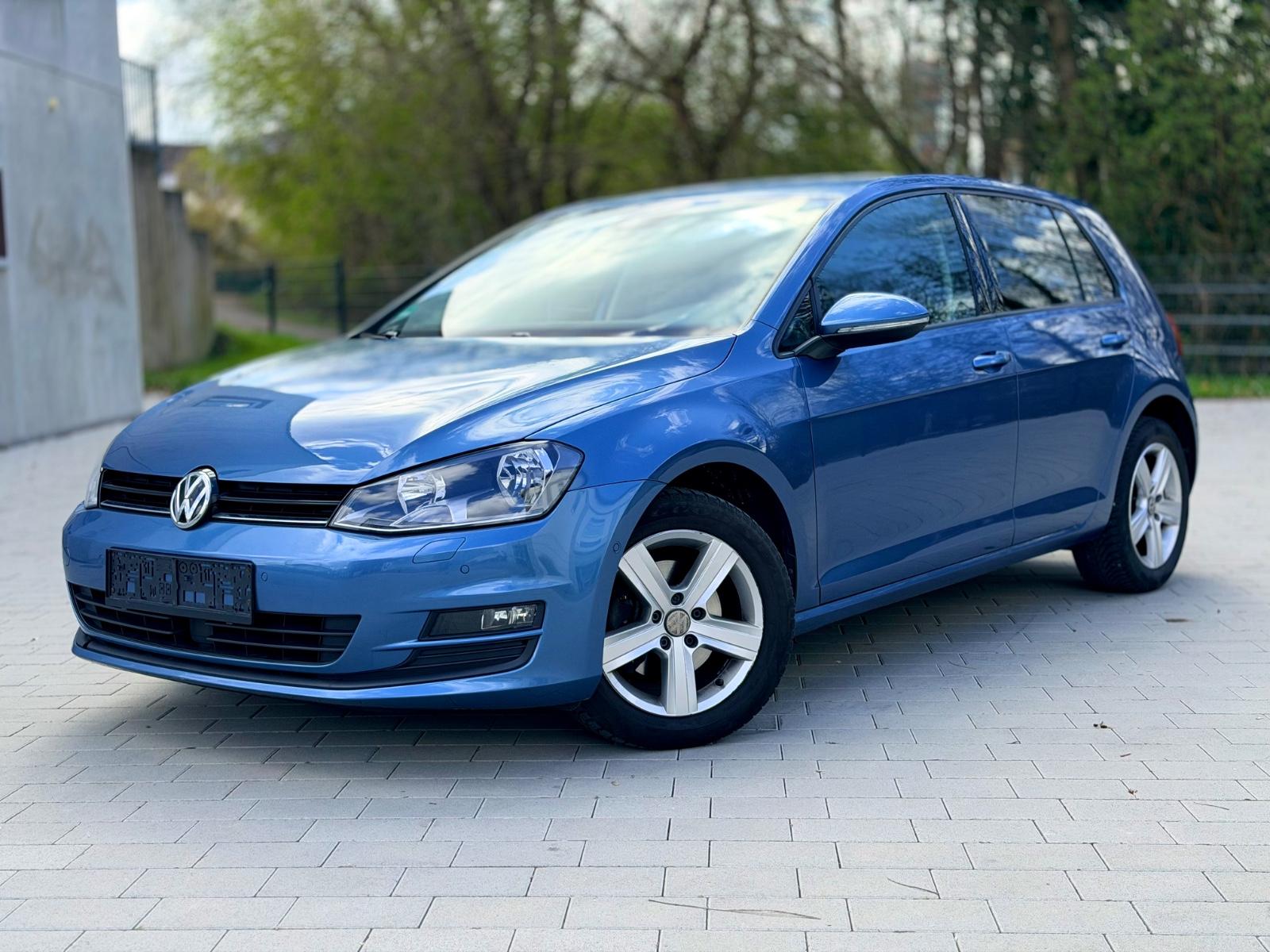 Volkswagen Golf VII Lim. 1.2 TSI DSG Navi Klima PDC