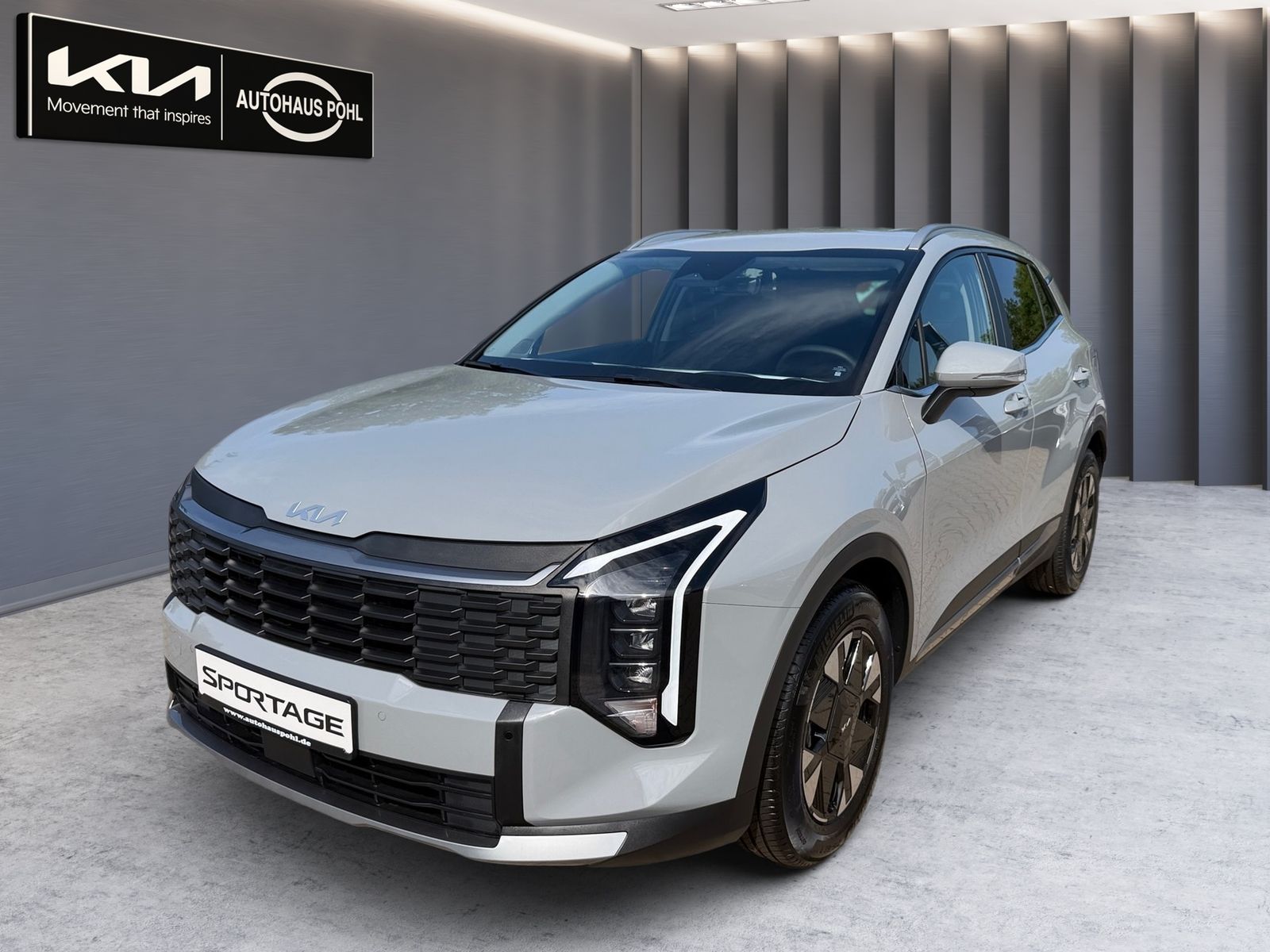 Fahrzeugabbildung Kia SPORTAGE 1.6T 2WD DCT Vision KOM Facelift
