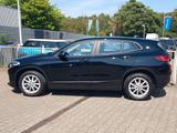 BMW X2 sDrive18i Advantage Navi AHK PDC Sitzheizung - BMW X2 Advantage mit Benzin-Antrieb
