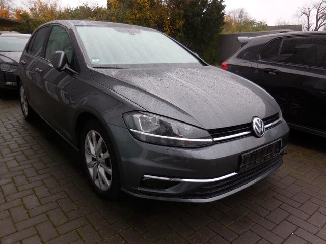 Volkswagen Golf VII 1.6 TDi Aut. Limo.Join Start-Stopp.Navi