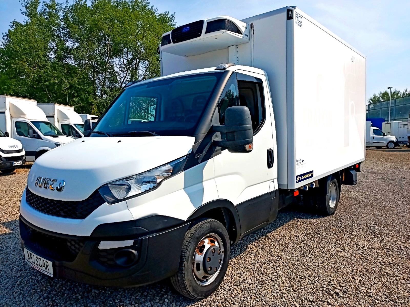 Iveco 35C13 FRC Refrigerated Truck Side Door Elevator