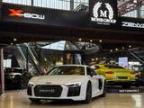 Audi R8 quattro plus/EXCLUSIVE/CARBON/SCHALENSITZ
