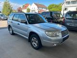 Subaru Forester 2.0X Active Klimaaut.*8-fach BR* - Subaru Forester aus 2006: X