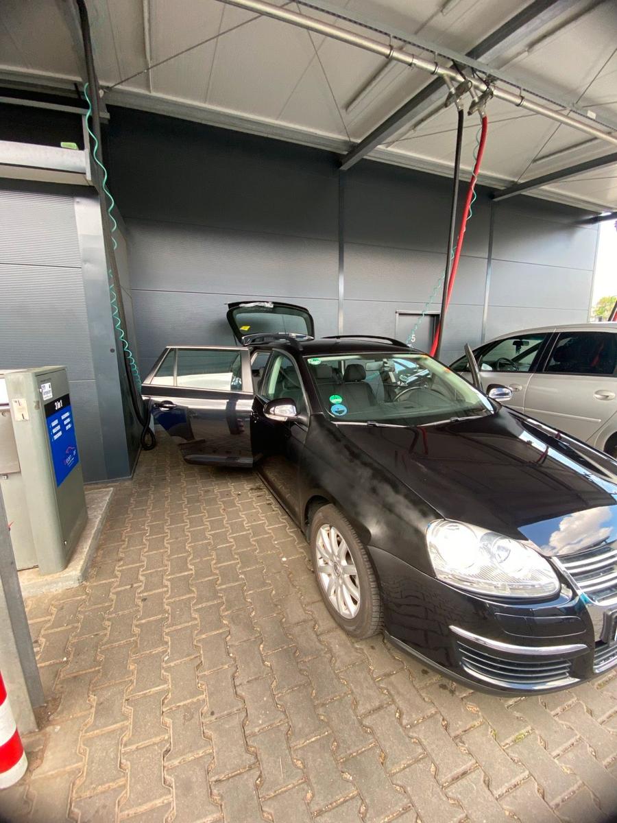 Volkswagen Golf 2009 — photo 8