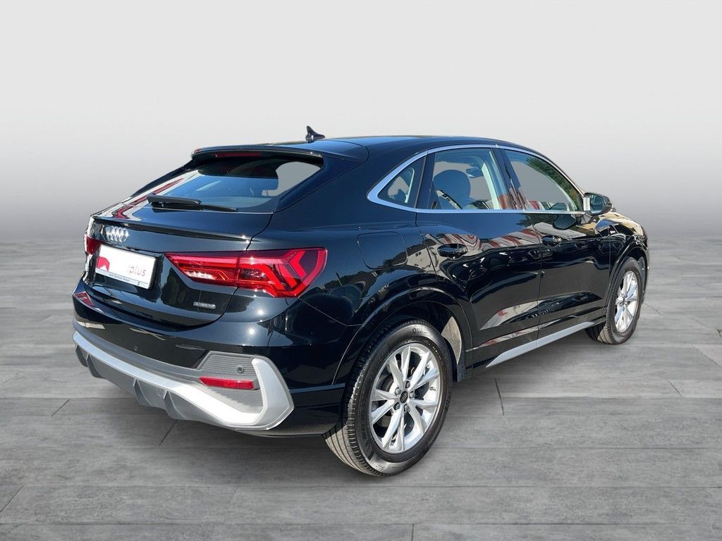 Audi Q3 Sportback 40 TFSI quattro S line LED Navi Kam foto 6