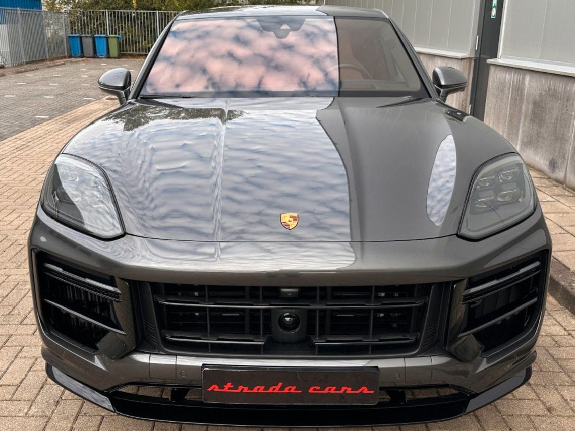 Porsche Cayenne Coupe Turbo KERAMIK BURMESTER 2TV CARBON imagem 2
