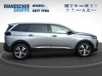 Peugeot 5008 Allure Pack 1.2 136 Kam.+KeyLess+LED+Navi