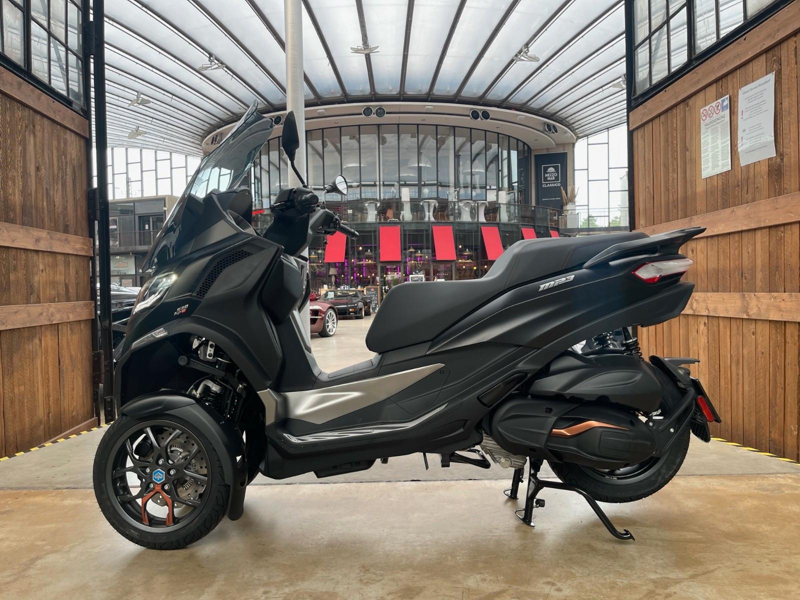 Piaggio MP3 530 Exclusive HPE E5+ schwarz SOFORT!