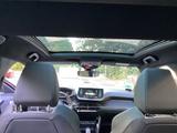 Peugeot e-208 GT mit Panoramadach  - Peugeot mit Elektro-Antrieb: Kleinwagen