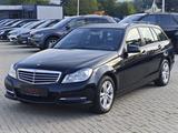Mercedes-Benz C 220 T CDI BlueEfficiency *Navi*PDC*SHZ*Temp.* - Mercedes-Benz C 220: Cdi Blueefficiency