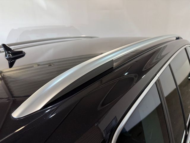 Touran 2.0 TDI DSG HIGHLINE 7 SITZE LED+AHK+NAVI