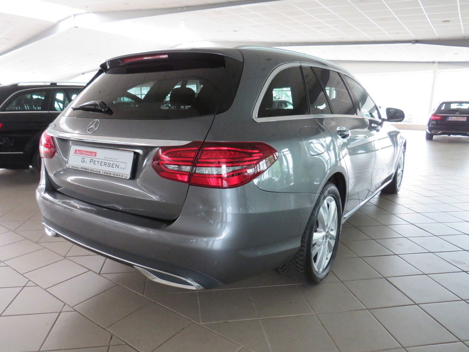 Fahrzeugabbildung Mercedes-Benz C 220 T d*9G TR*LED*CAM*Distronic*Standheizung*