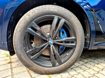 BMW X7 - 10