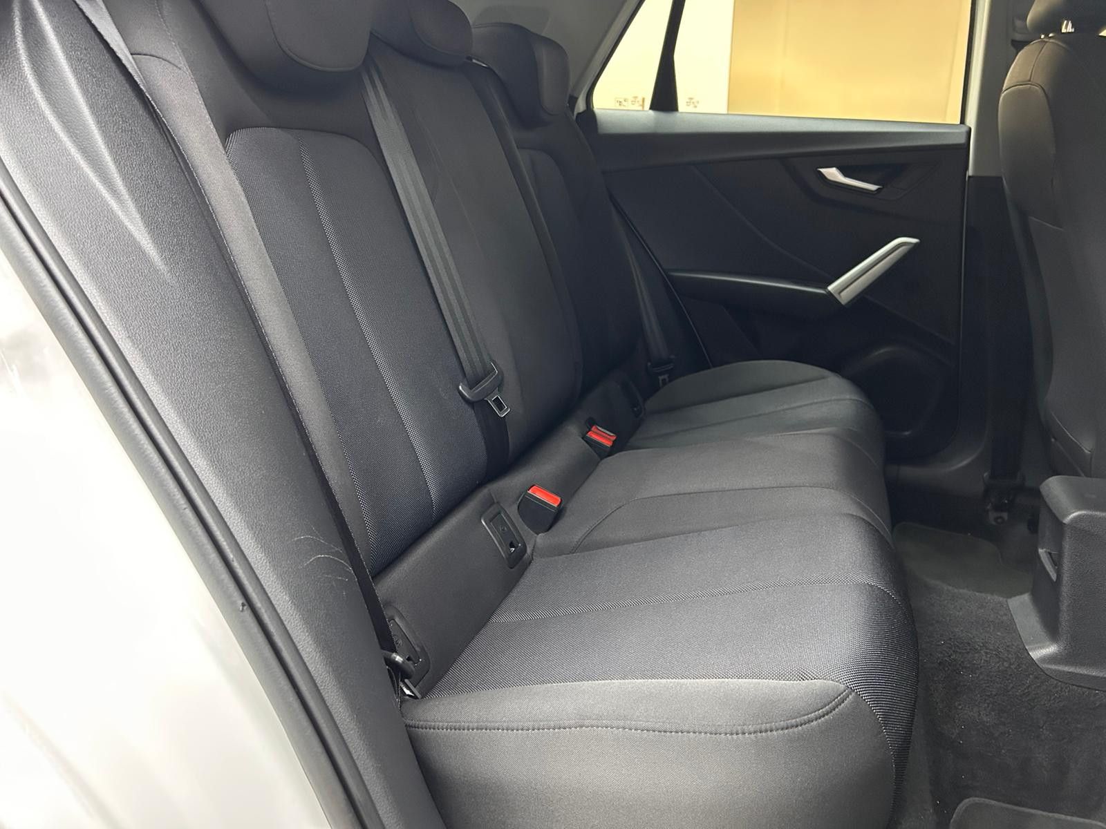Fahrzeugabbildung Audi Q2 35d Quatt S-Tr. LED+KLIMAUT+HIFI+APS+DAB+ACC+