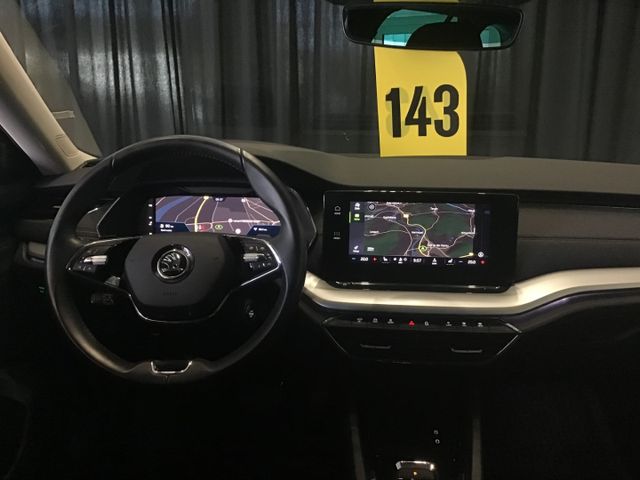 Fahrzeugabbildung Skoda Octavia Style 2.0 TDI Combi DSG/Navi/ACC/AHK/HUD