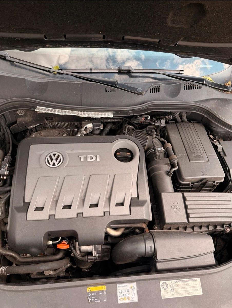 Volkswagen Passat 2013 — photo 10