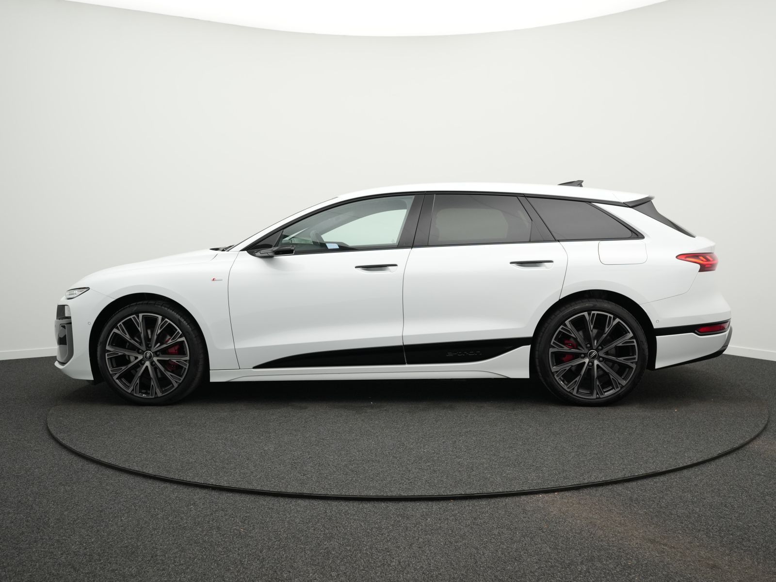 Audi A6 e-tron - Bild 14