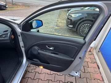 Bild 23 Renault Megane III Lim. 5-trg. Expression