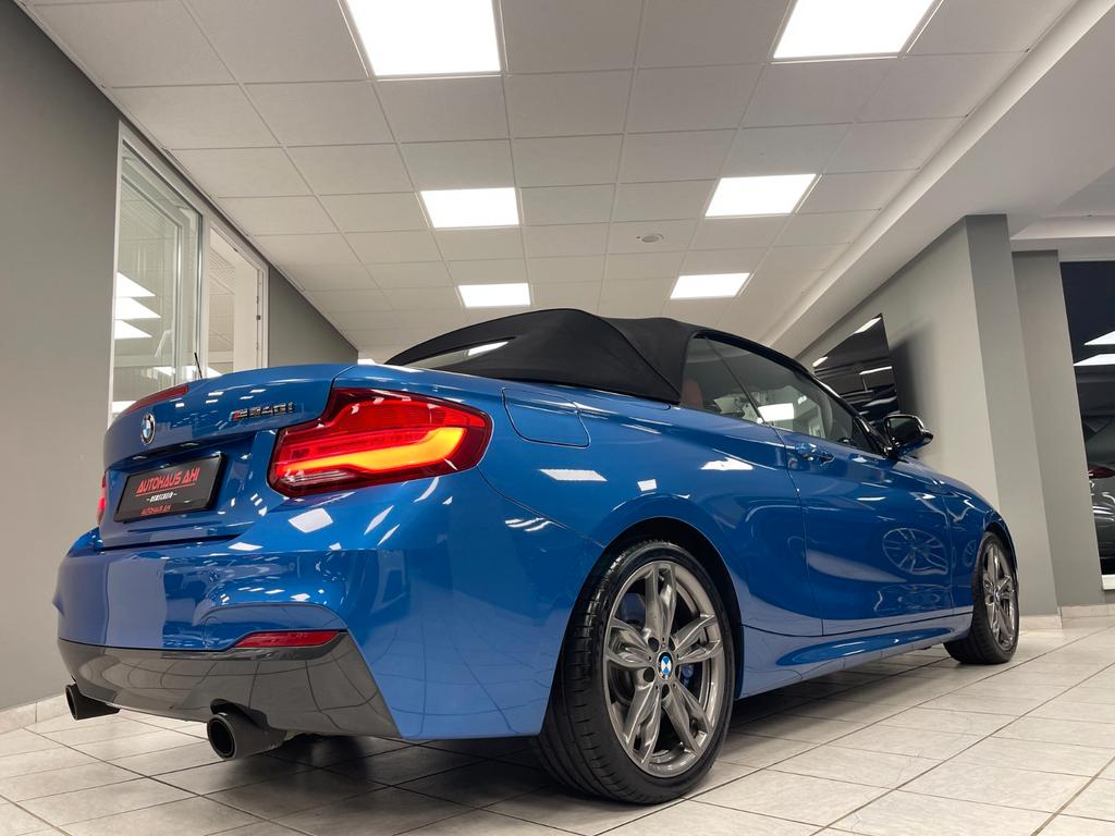 BMW M240i