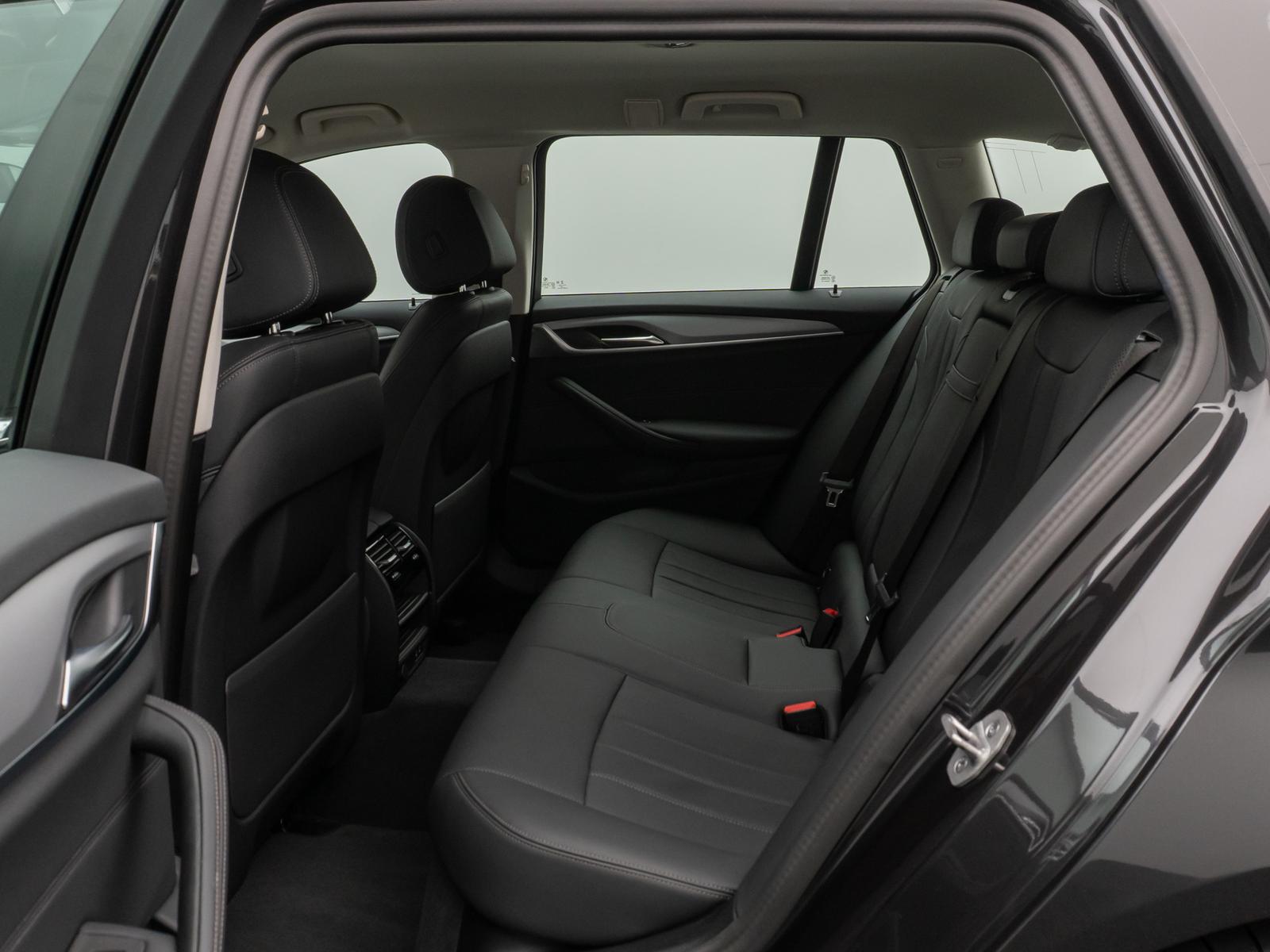 BMW 520 i DAB WLAN Cock Leder Sitzhzg LED Alarm PDC, миниатюра 26