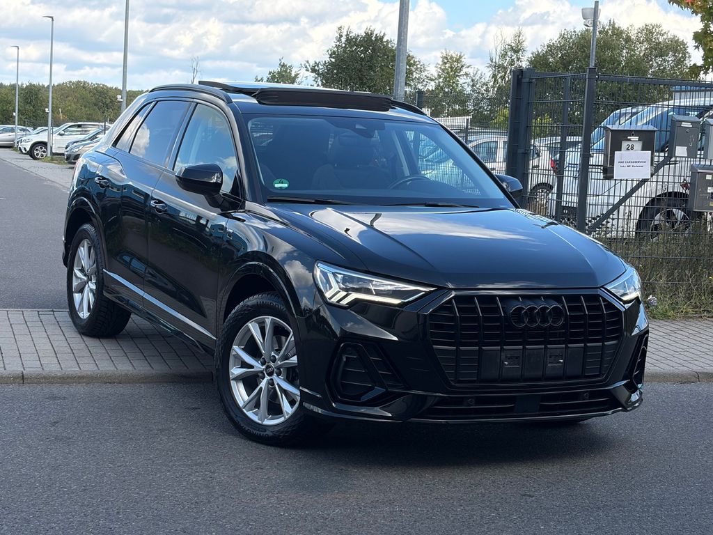 Image of Audi Q3