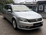 Volkswagen Passat Comfortline BlueMotion 2.0 TDI Automatik - Volkswagen Passat aus 2011: Kombi