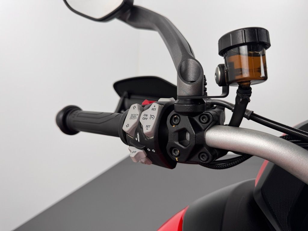 Fahrzeugabbildung Ducati MULTISTRADA V2 S TRAVEL *TOP-ZUSTAND *1.HAND