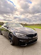 BMW M4 Coupé BMW - Carbon- ohne OPF - BMW M4 in Düsseldorf