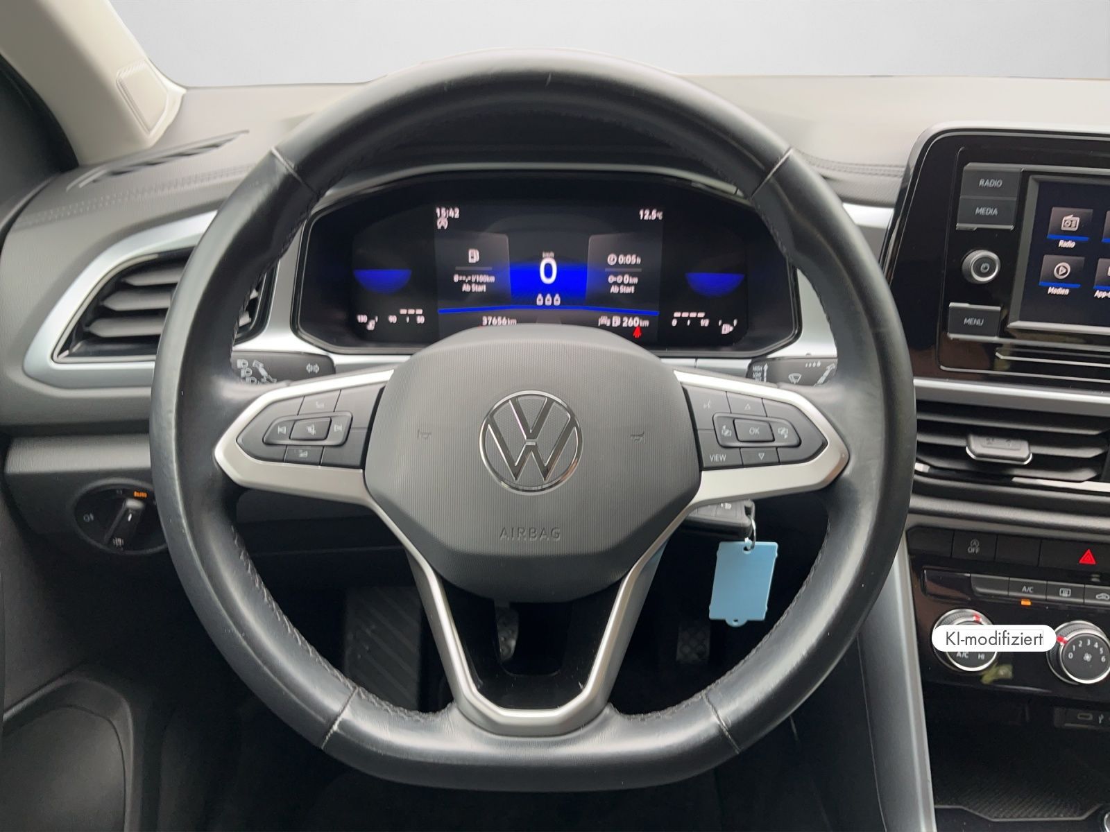 Volkswagen T-Roc - Bild 10