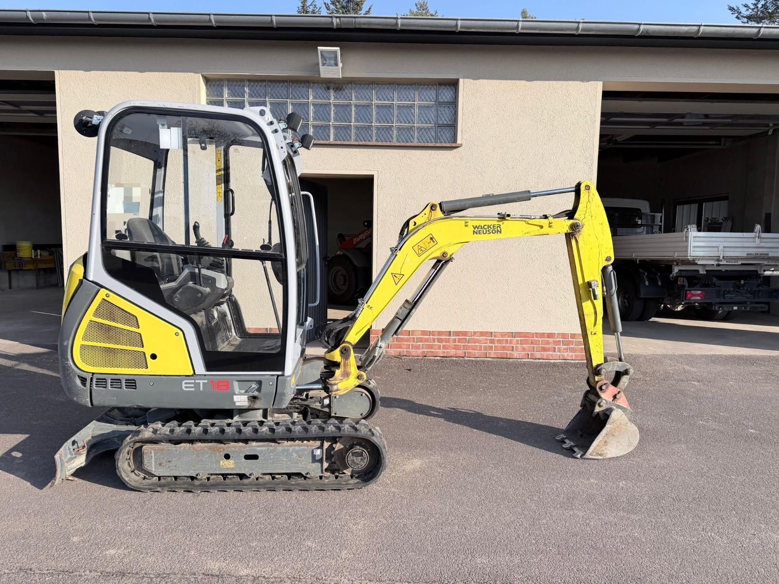 Wacker Neuson ET18 Löffel Packet + Abbruch Hammer