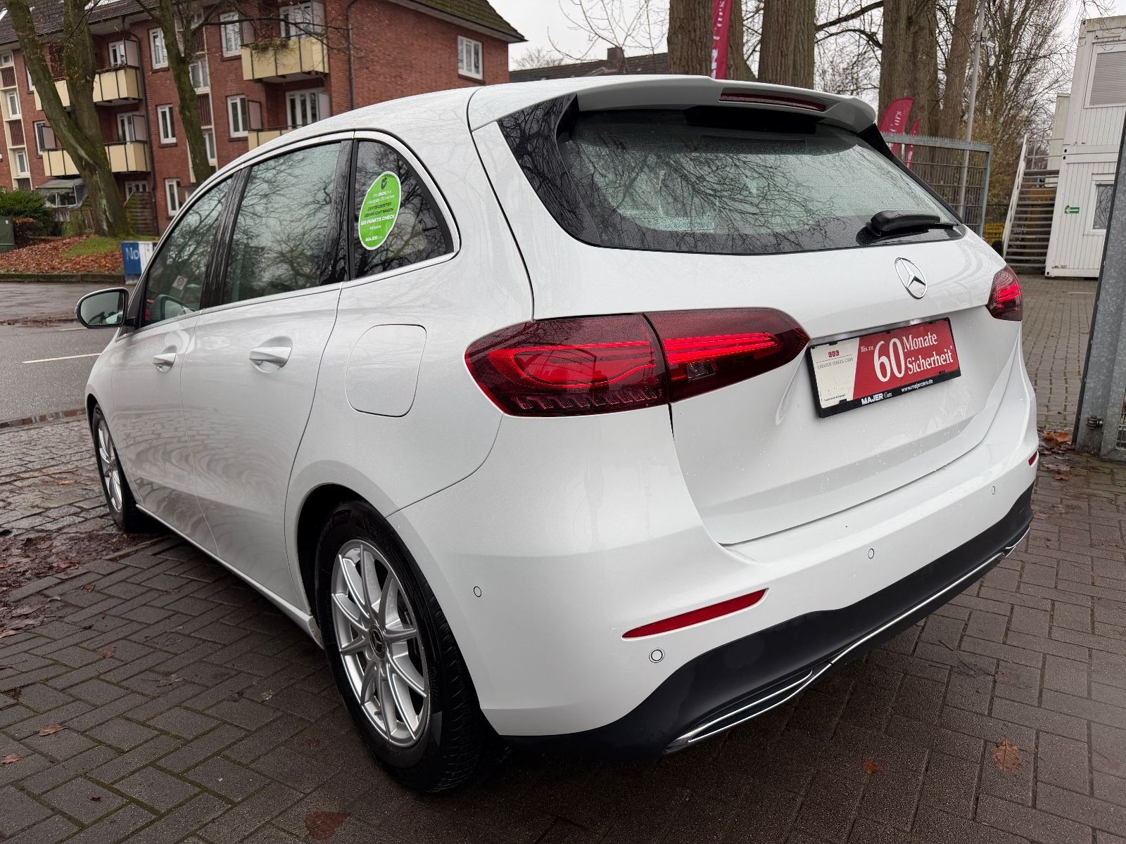 Fahrzeugabbildung Mercedes-Benz B 200 MULTIBEAM*TEMPO*KAMERA*AHK*WIDESCREEN