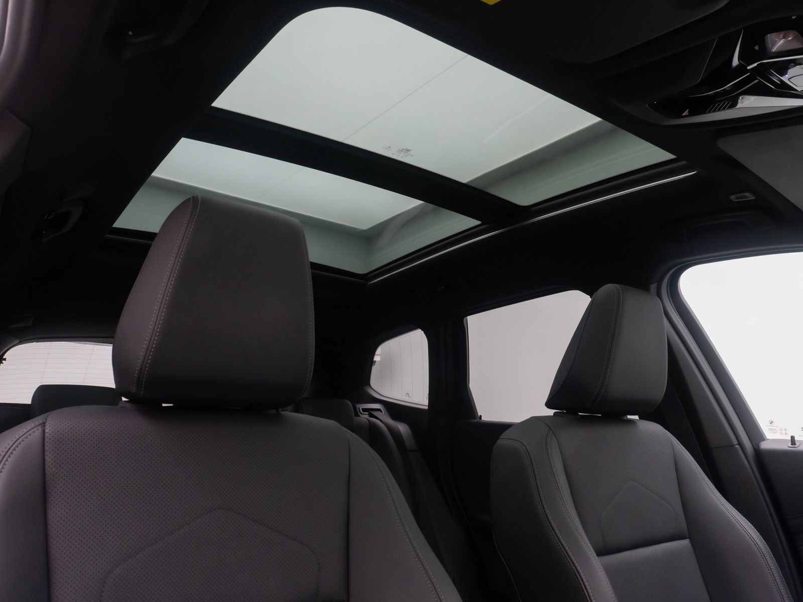 Fahrzeugabbildung BMW X1 sD18d xLine 360° HUD DAB Komfort Panorama 19"