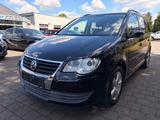 Volkswagen Touran United/ - Volkswagen Touran mit Benzin-Antrieb: Limousine