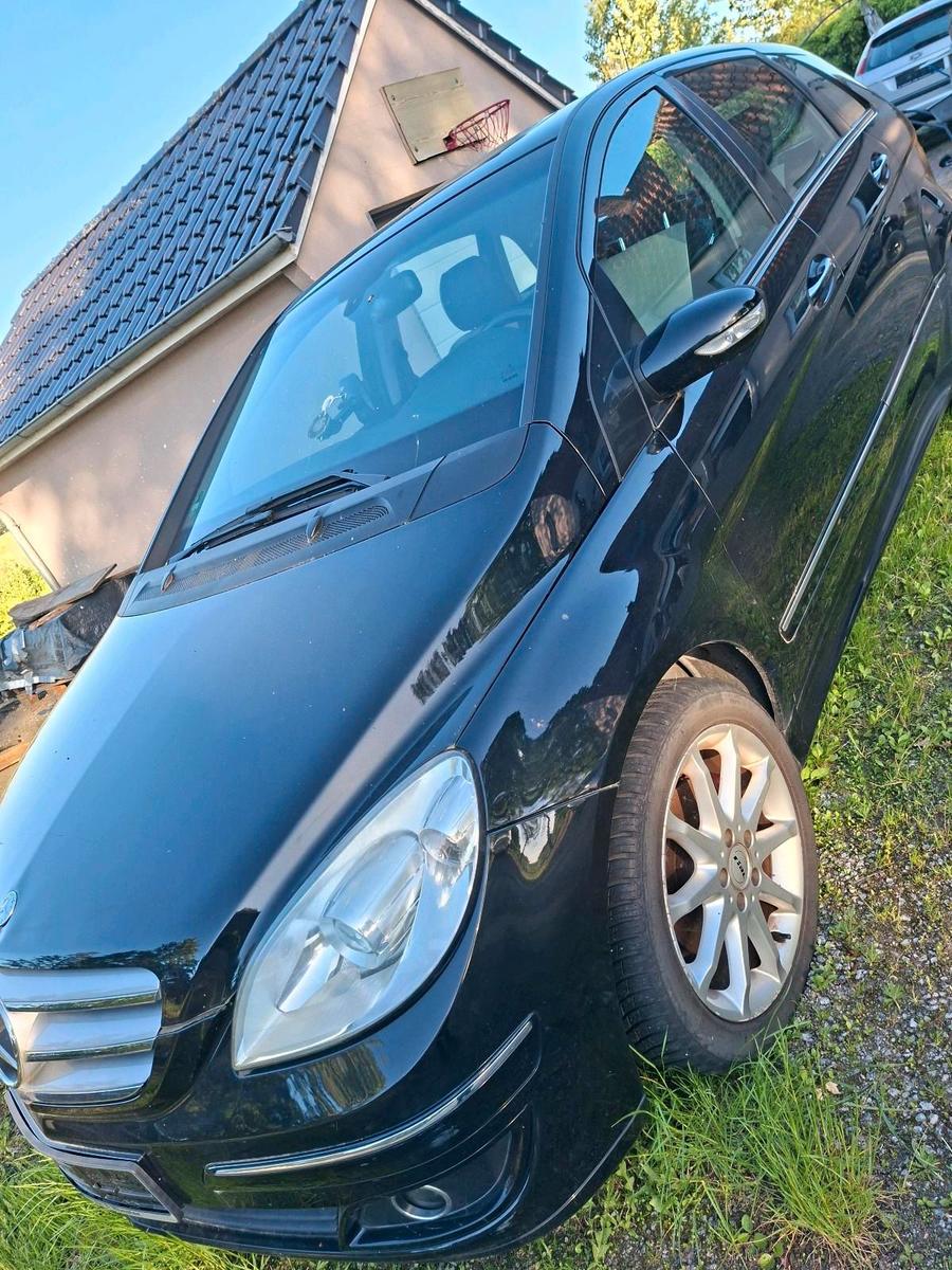 Mercedes-Benz B200, 2007