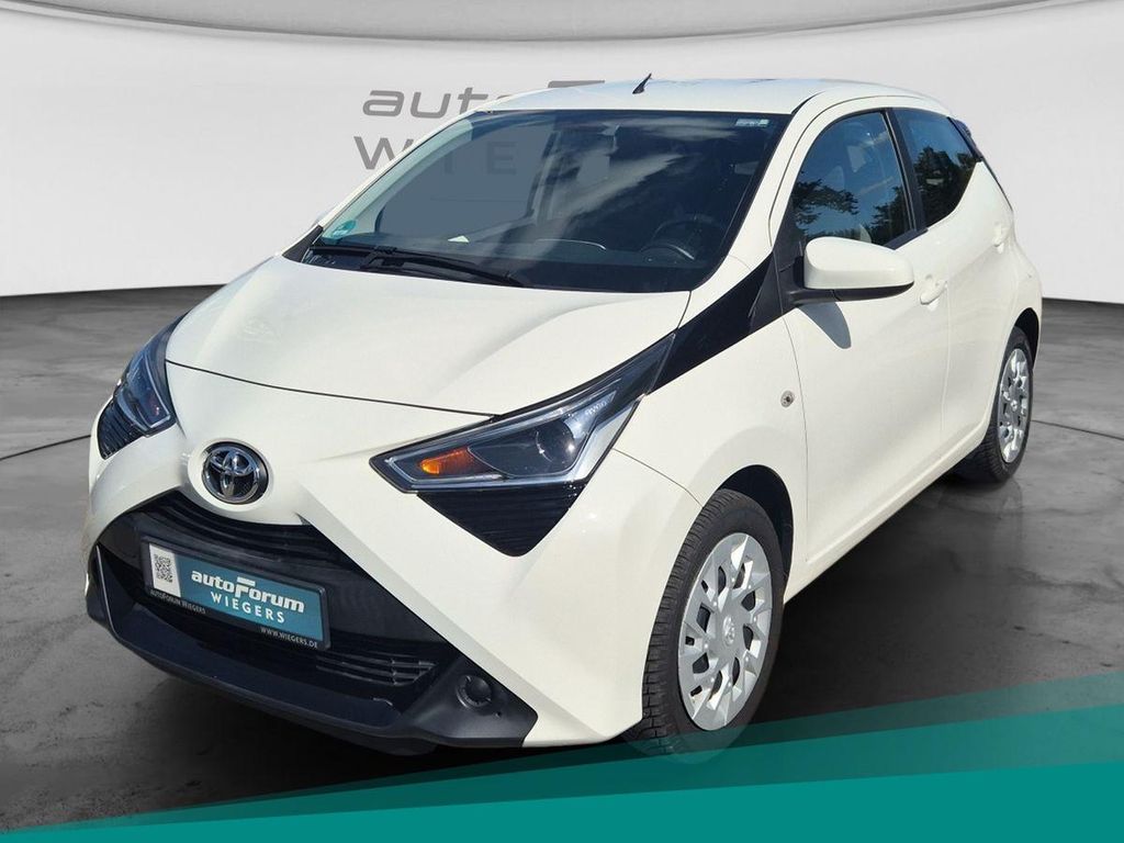 Image of Toyota Aygo (X)