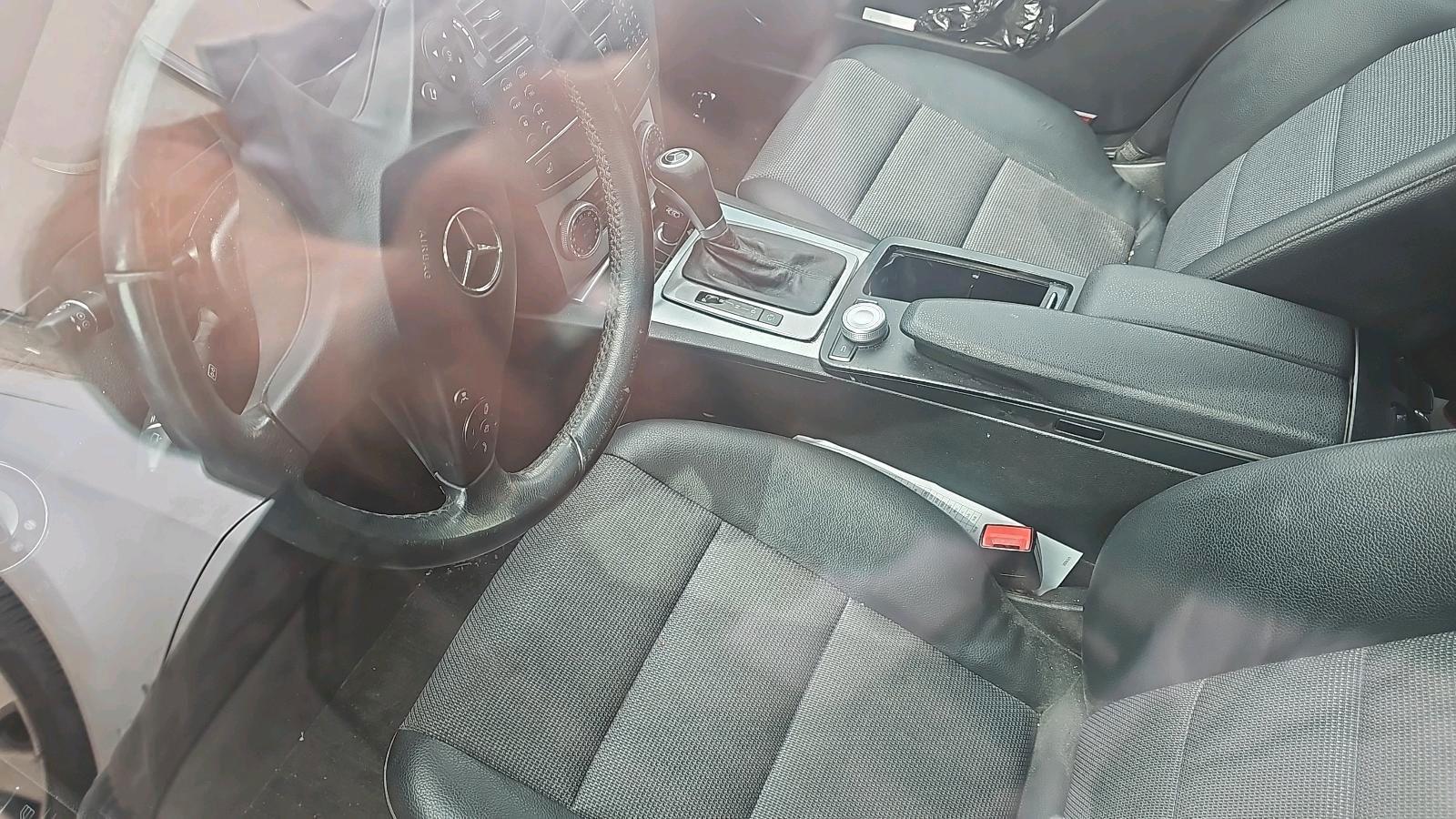 Mercedes-Benz C220 2008 — photo 5