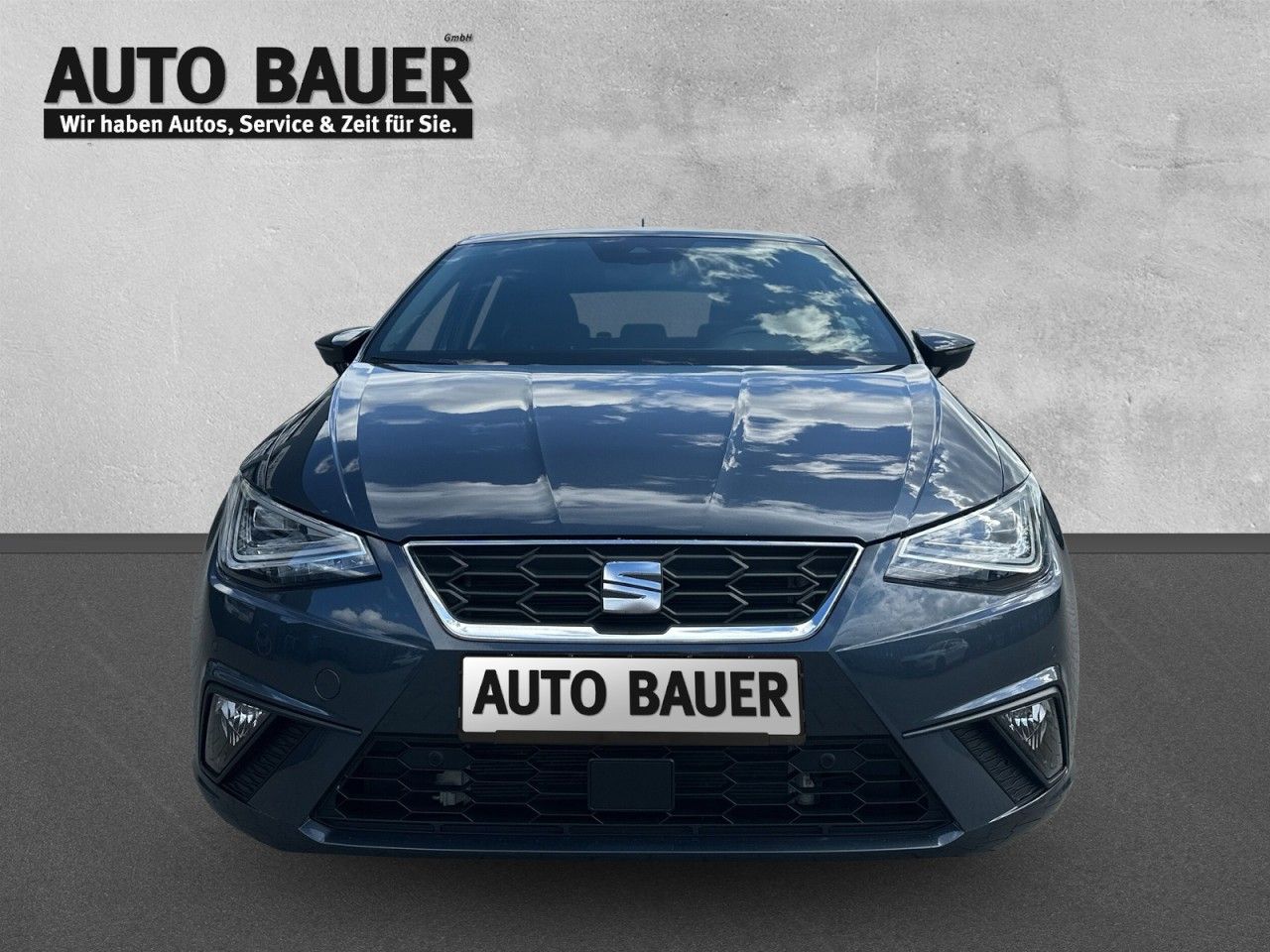 Fahrzeugabbildung SEAT Ibiza FR 1.0 TSI 81 kW (110 PS) 7-Gang-D - mit KI generiert/bearbeitet