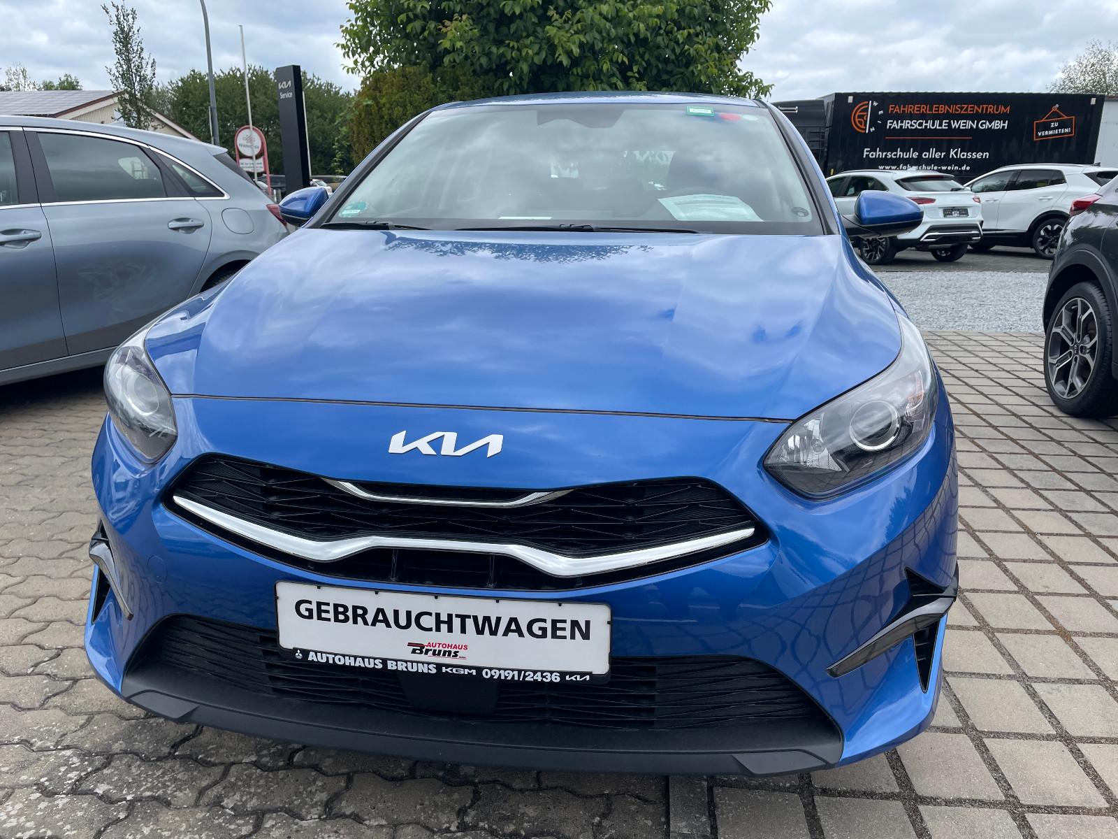 Kia Ceed 1.5T DCT7 Vision STD (NAV)