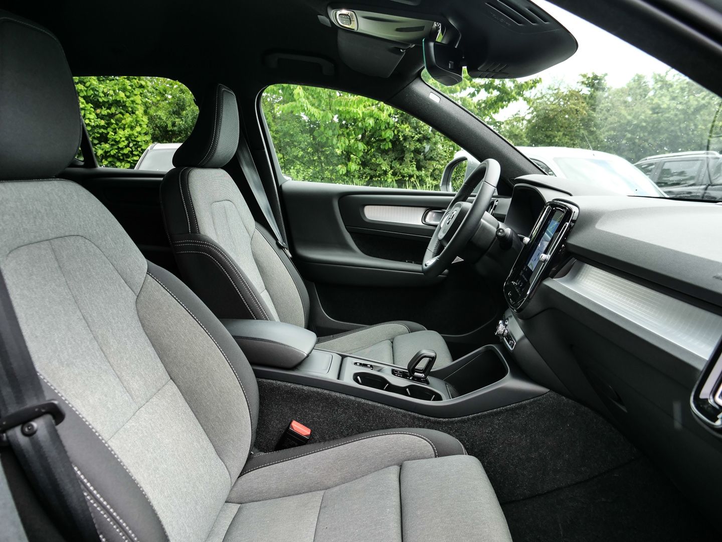 Volvo XC40 Core 2WD T2 EU6d Navi Digitales Cockpit Sou foto 14
